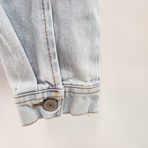 Iris Jean Jacket Light Denim Distressed Size Medium - Picture 7 of 14
